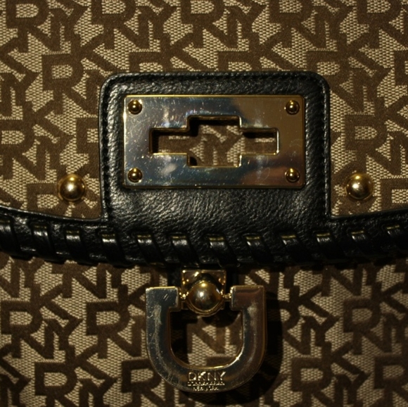 DKNY monogram flip lock satchel - Picture 3 of 7